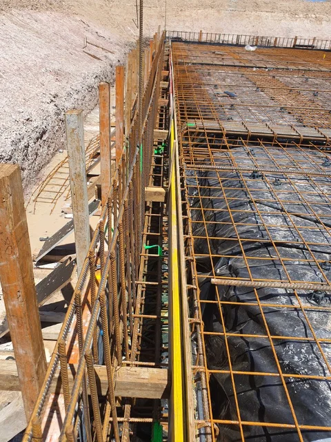 Embedded welding of basement floor